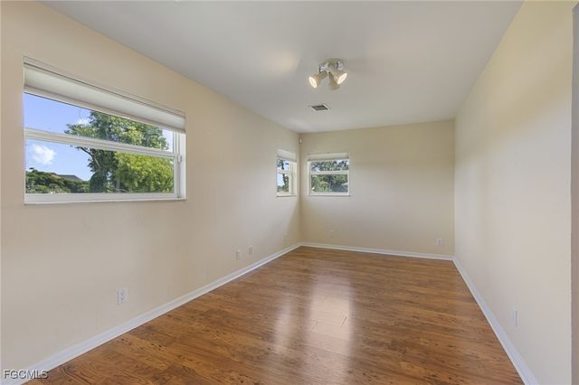 13390 Almond DR, Fort Myers, FL 33908