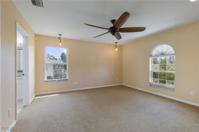 13390 Almond DR, Fort Myers, FL 33908