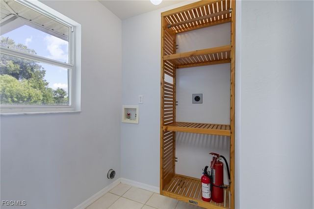 13390 Almond DR, Fort Myers, FL 33908