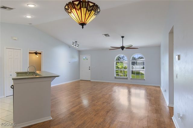 13390 Almond DR, Fort Myers, FL 33908