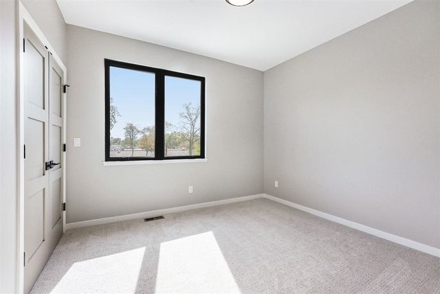 2335 Elinor Lane 4B, Grand Rapids, MI 49506