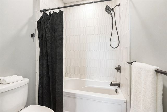 2335 Elinor Lane 4B, Grand Rapids, MI 49506