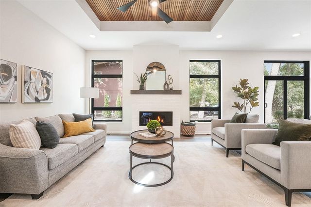 2335 Elinor Lane 4B, Grand Rapids, MI 49506