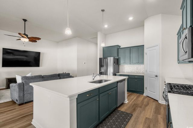 1016 Chester Glen Ct., Myrtle Beach, SC 29579