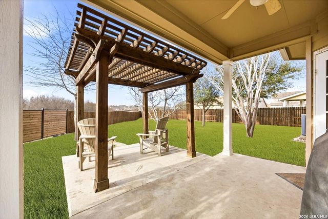 116 Cowboy Trl, Cibolo, TX 78108