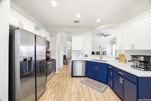 116 Cowboy Trl, Cibolo, TX 78108