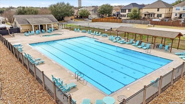 116 Cowboy Trl, Cibolo, TX 78108