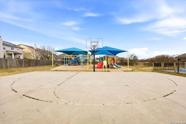 116 Cowboy Trl, Cibolo, TX 78108