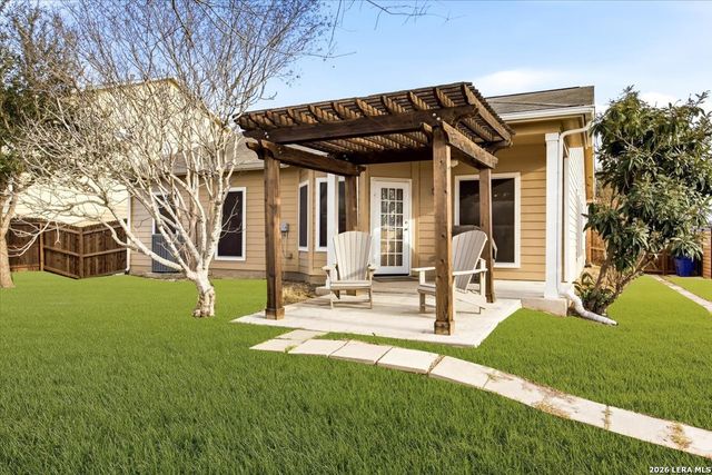116 Cowboy Trl, Cibolo, TX 78108
