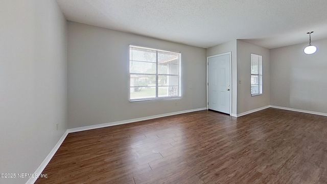 477 CRABAPPLE Court C, Orange Park, FL 32073