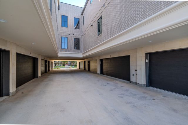 4128 University Boulevard 2, University Park, TX 75205