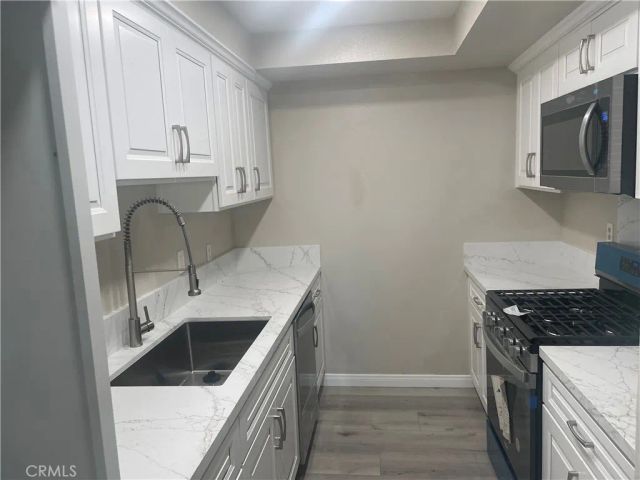 804 Amigos Way, Newport Beach, CA 92660