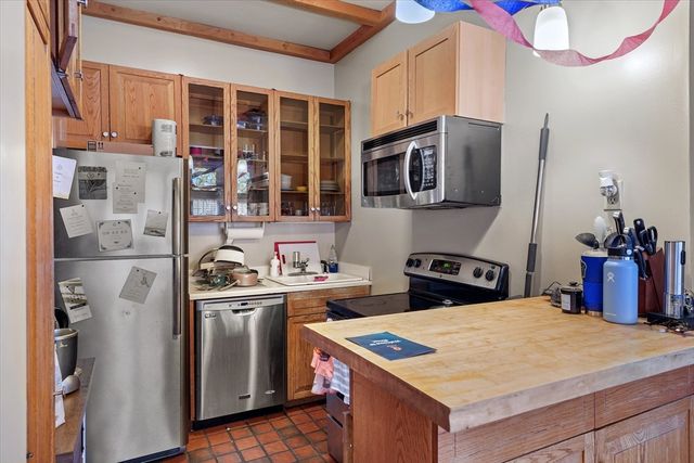 351 Beacon St 4, Boston, MA 02116