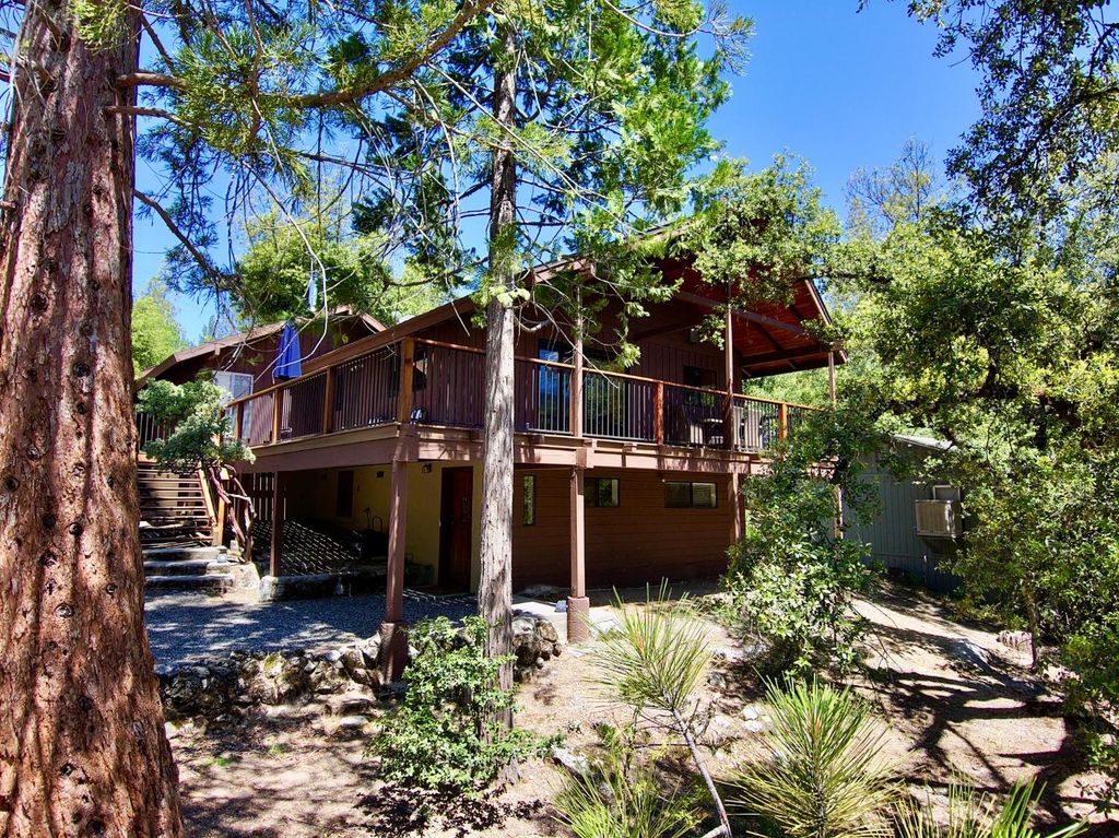 Image 1 of property listing at 54825 Willow Cove, Bass Lake, CA 93604