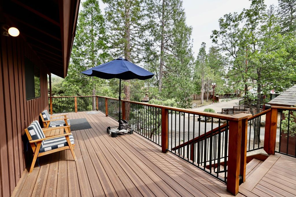 Image 17 of property listing at 54825 Willow Cove, Bass Lake, CA 93604