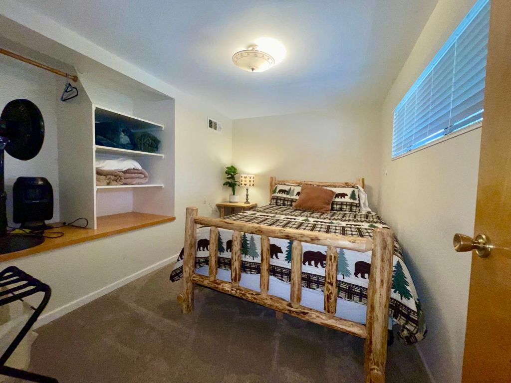 Image 26 of property listing at 54825 Willow Cove, Bass Lake, CA 93604