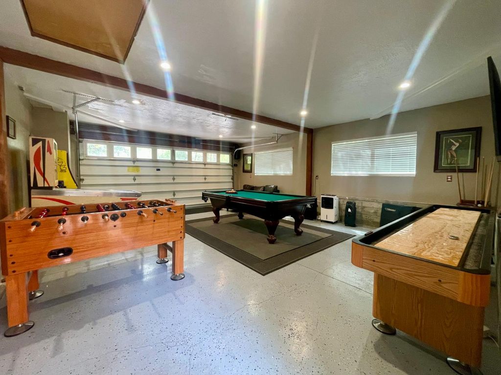 Image 29 of property listing at 54825 Willow Cove, Bass Lake, CA 93604