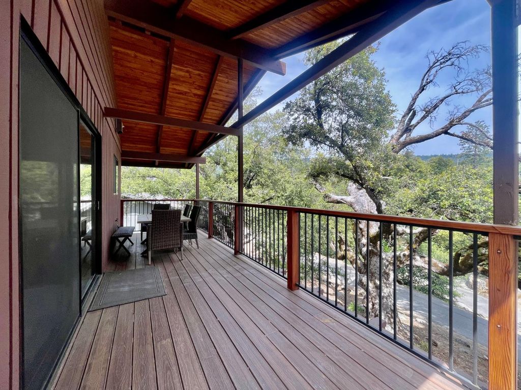 Image 34 of property listing at 54825 Willow Cove, Bass Lake, CA 93604