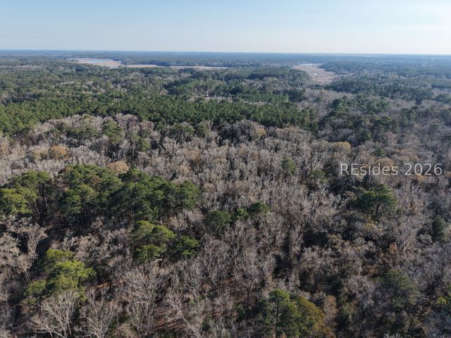 125 Old Miller Rd, Bluffton, SC 29910