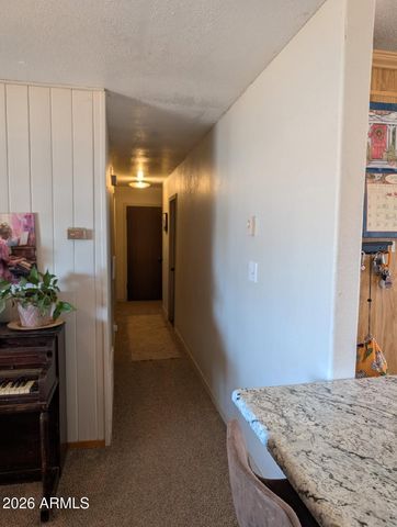 3080 W 8th South Place, St Johns, AZ 85936