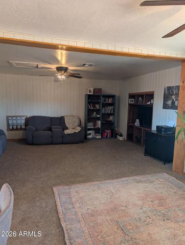 3080 W 8th South Place, St Johns, AZ 85936