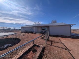 3080 W 8th South Place, St Johns, AZ 85936