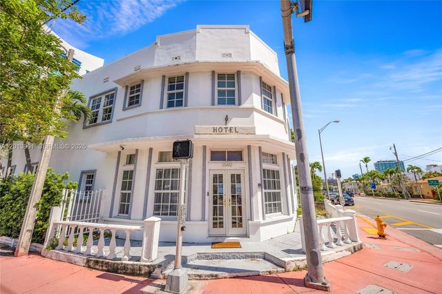 7643 Harding Ave, Miami Beach, FL 33141