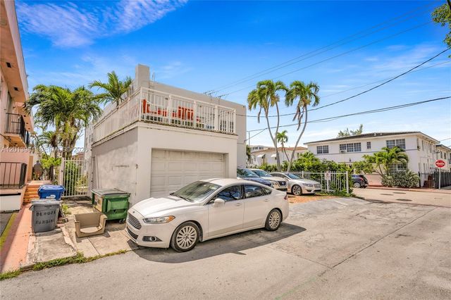 7643 Harding Ave, Miami Beach, FL 33141