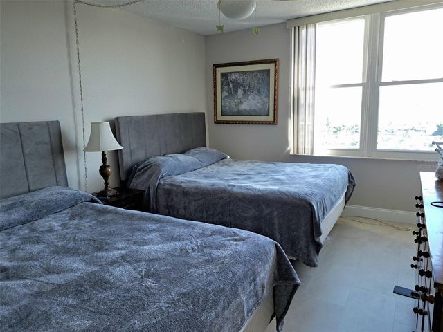 400 ISLAND WAY 1409, Clearwater Beach, FL 33767