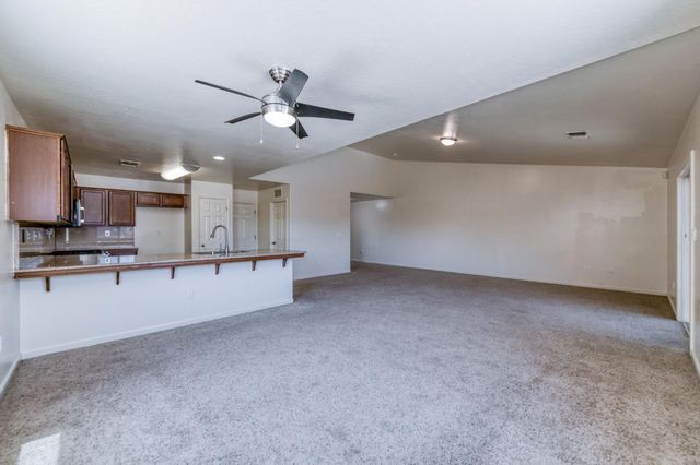 3308 N Gregory Avenue, Fresno, CA 93722