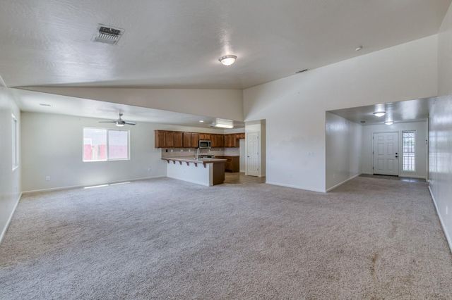 3308 N Gregory Avenue, Fresno, CA 93722