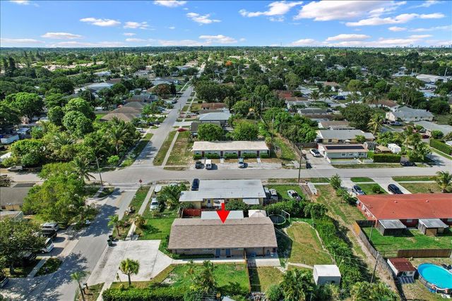 260 JENNINGS Avenue 262, Greenacres, FL 33463