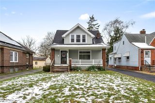 5204 Anthony Street, Maple Heights, OH 44137