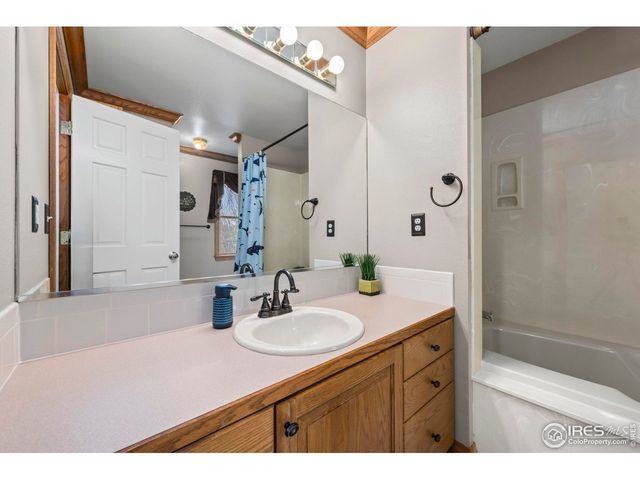 5915 W 21st St, Greeley, CO 80634