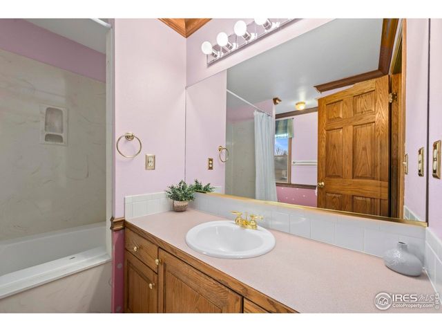 5915 W 21st St, Greeley, CO 80634