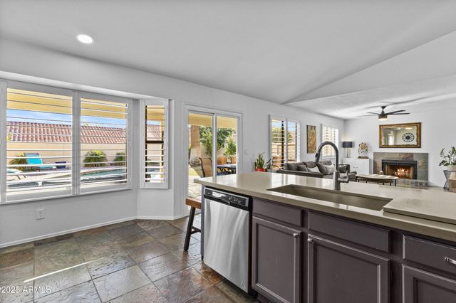 2749 E ROCK WREN Road, Phoenix, AZ 85048