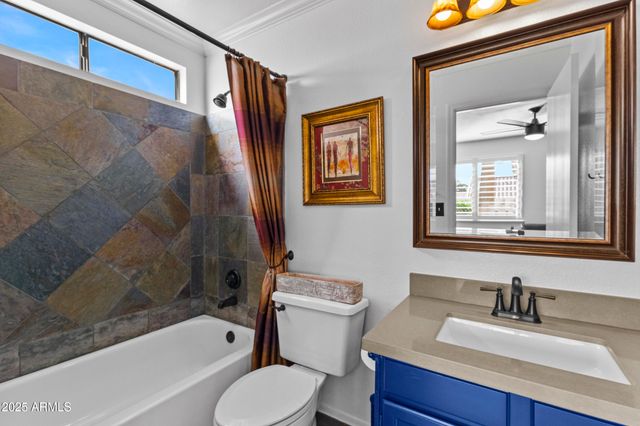 2749 E ROCK WREN Road, Phoenix, AZ 85048