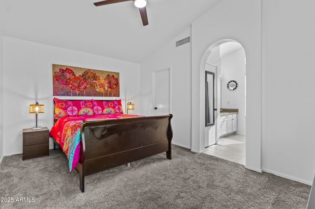 2749 E ROCK WREN Road, Phoenix, AZ 85048