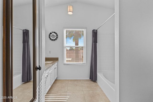 2749 E ROCK WREN Road, Phoenix, AZ 85048