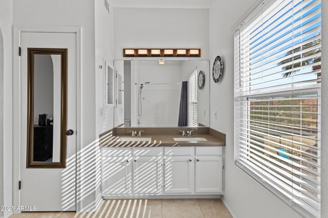 2749 E ROCK WREN Road, Phoenix, AZ 85048