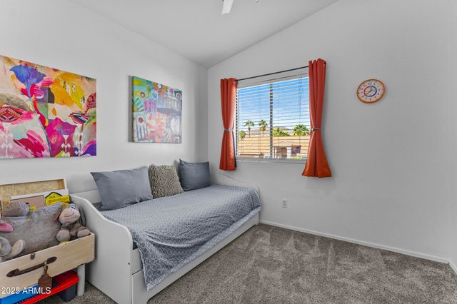 2749 E ROCK WREN Road, Phoenix, AZ 85048