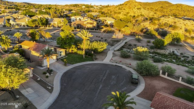 2749 E ROCK WREN Road, Phoenix, AZ 85048