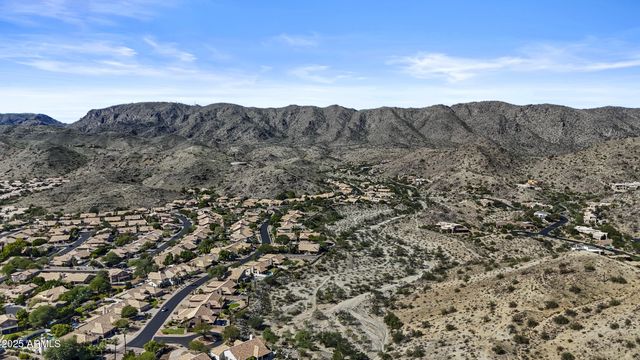 2749 E ROCK WREN Road, Phoenix, AZ 85048