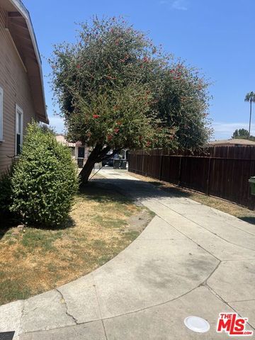 1346 W 61st Street, Los Angeles, CA 90044