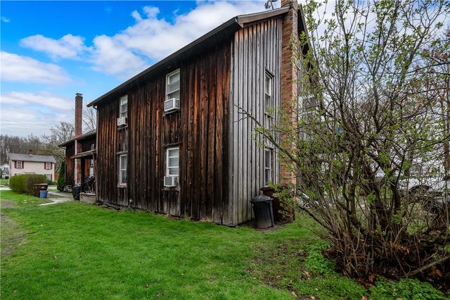 934 W Ridge, Sharpsville, PA 16150