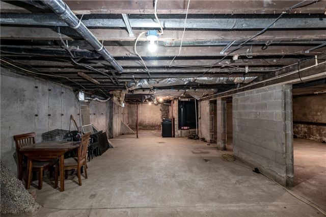 934 W Ridge, Sharpsville, PA 16150