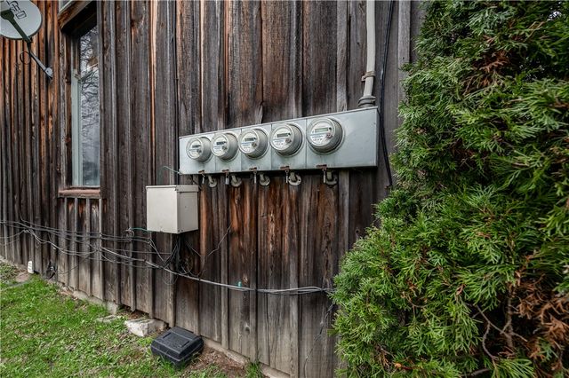 934 W Ridge, Sharpsville, PA 16150