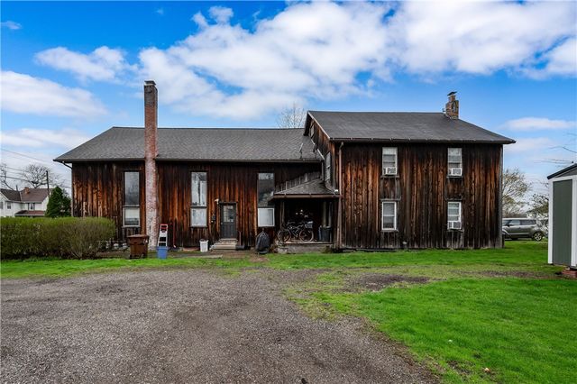 934 W Ridge, Sharpsville, PA 16150