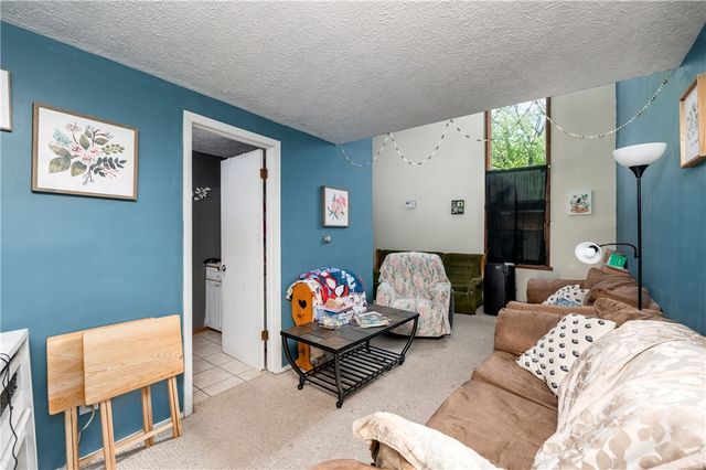 934 W Ridge, Sharpsville, PA 16150