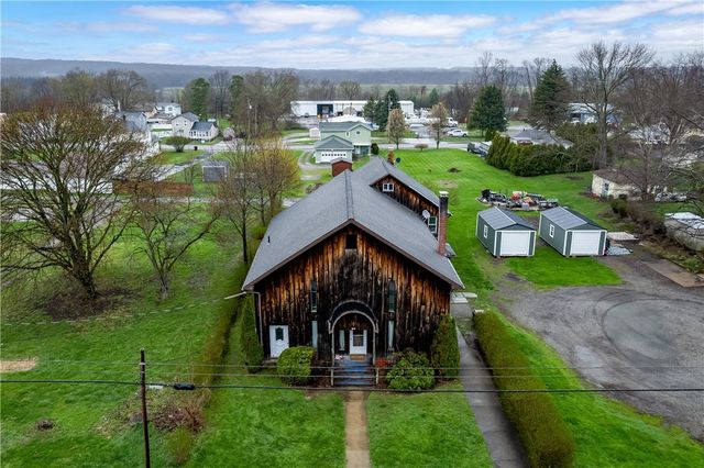 934 W Ridge, Sharpsville, PA 16150